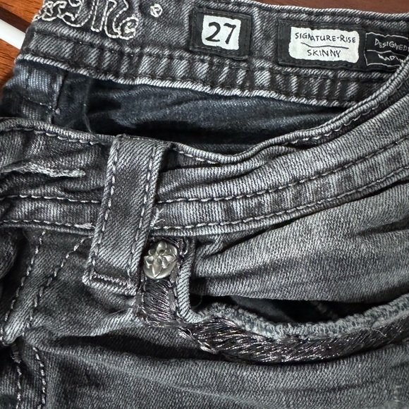 Miss Me Women's Charcoal signature rise  skinny Jeans 27 - Picture 5 of 8